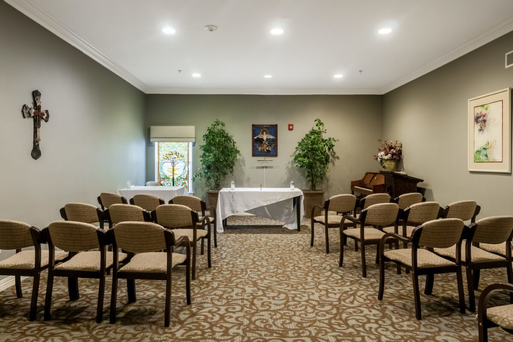 Photo Gallery Covington, LA Senior Living